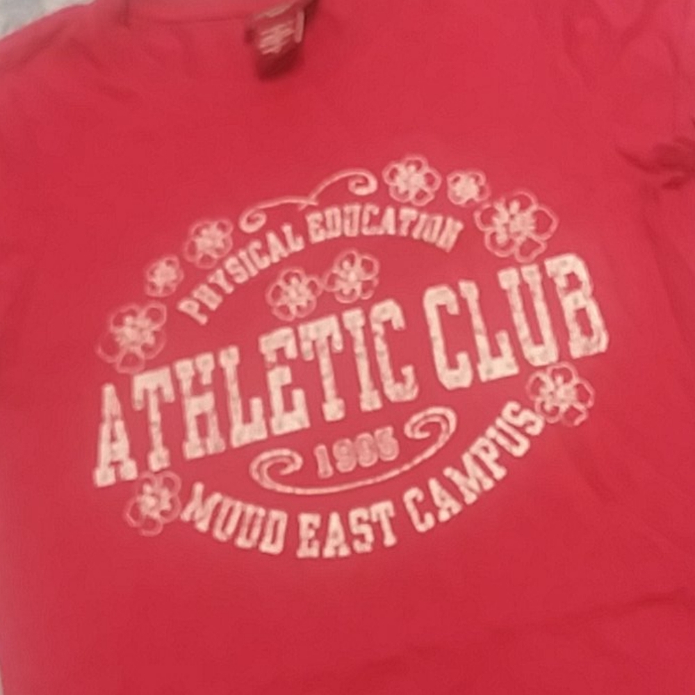 Red printed tee - Picture 2 of 4